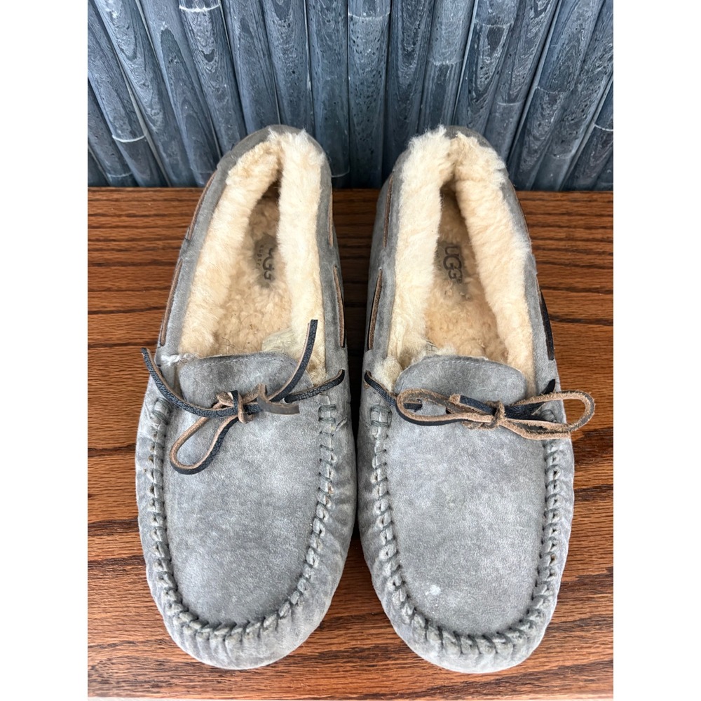 UGG Australia Dakota Grey Suede Sheepskin Lined Moccasin Slippers Womens